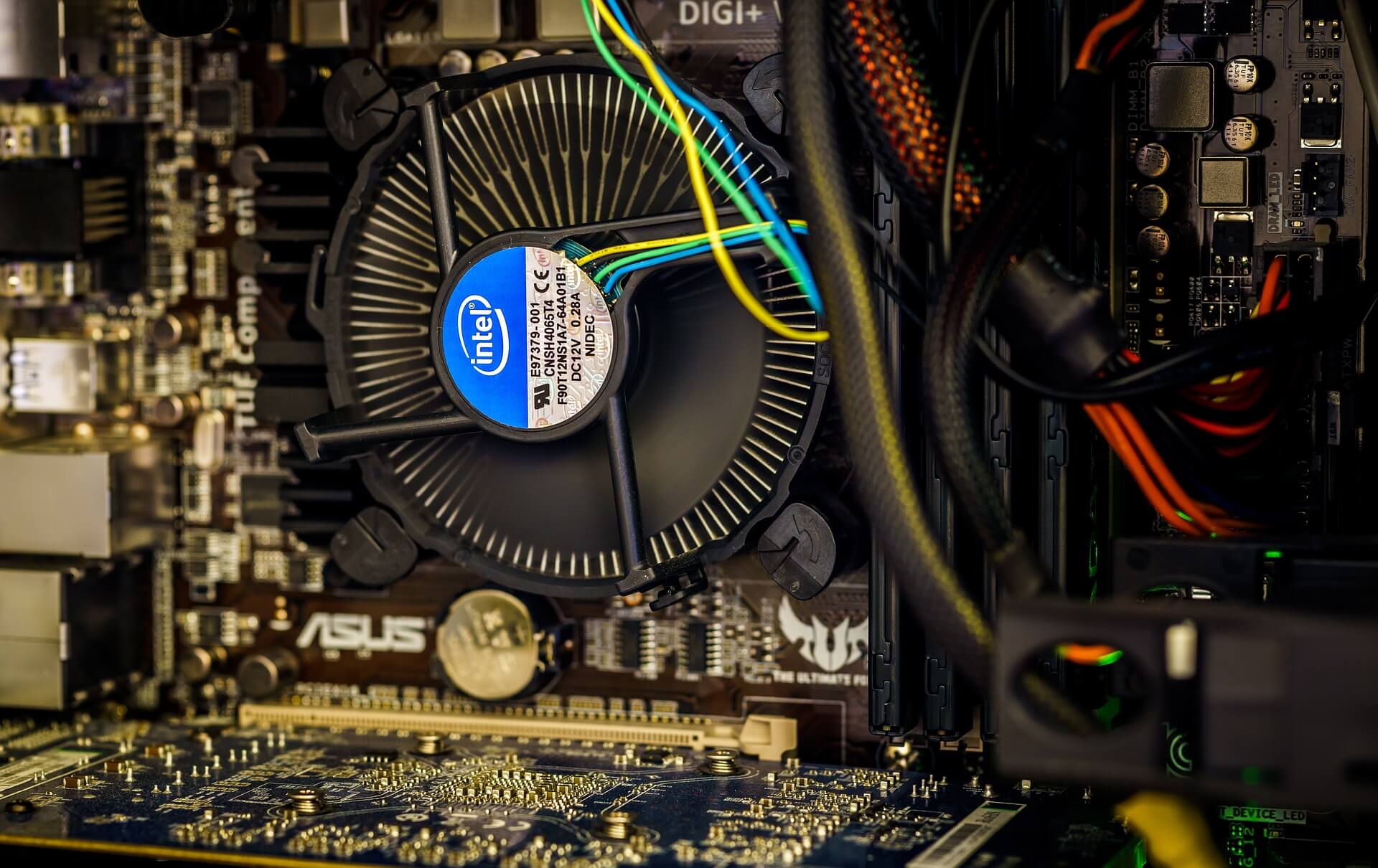 laptop cooling fan repair dubai